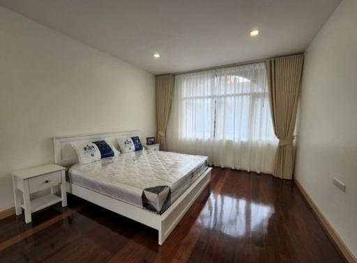 For Rent Bangkok Town House Ekkamai BTS Ekkamai Watthana