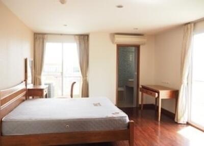 For Rent Bangkok Condo Nagara Mansion Nai Lert BTS Ploen Chit Pathum Wan