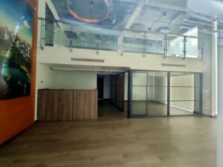 For Rent Bangkok Office Lang Suan BTS Chit Lom MRT Lumphini Pathum Wan