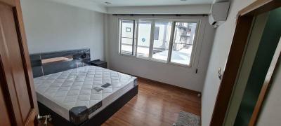 For Rent Bangkok Town House Sukhumvit BTS Phra Khanong Watthana