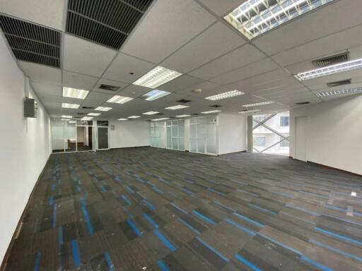 For Rent Bangkok Office AT Asok BTS Asok MRT Sukhumvit Watthana