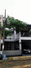 For Rent Bangkok Town House Sukhumvit BTS Ekkamai Watthana