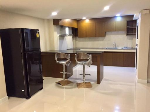 For Rent Bangkok Town House Sukhumvit BTS Ekkamai Watthana