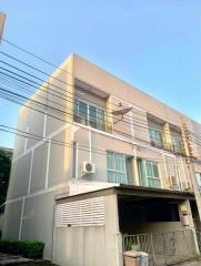 For Rent Bangkok Town House Patio Pattanakan Pattanakan 38 Suan Luang