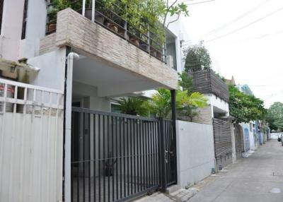 For Rent Bangkok Town House Ekkamai BTS Ekkamai Watthana