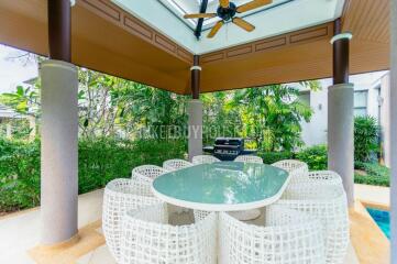 BAN5985: Luxury Villa with Lake view in Laguna area