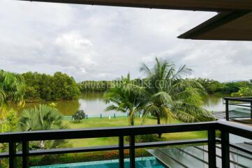 BAN5985: Luxury Villa with Lake view in Laguna area