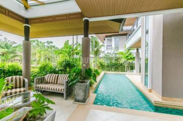 BAN5985: Luxury Villa with Lake view in Laguna area