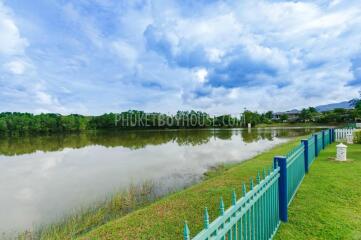 BAN5985: Luxury Villa with Lake view in Laguna area