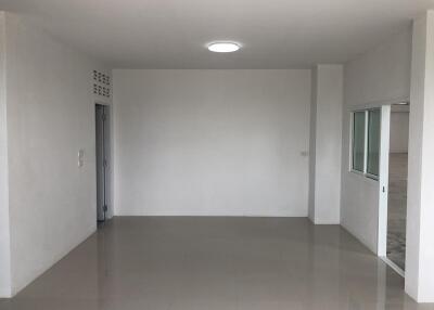 For Rent Nonthaburi Factory Kanchanaphisek Road Sai Noi