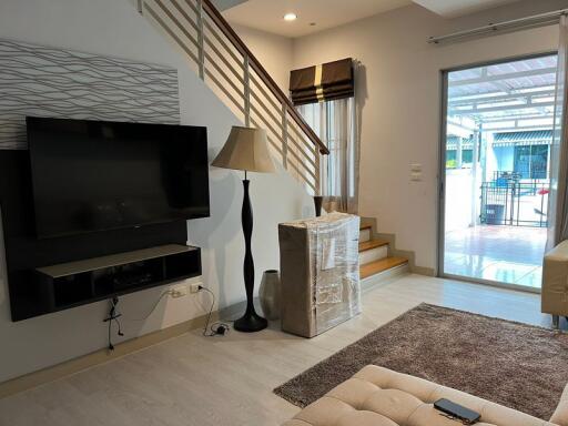 For Rent Bangkok Town House Baan Klang Muang Urbanion Rama 9-Wongwaen Krungthep Kreetha Bang Kapi