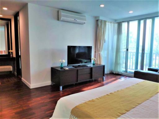 For Rent Bangkok Condo Sathorn Gallery Residences Pun BTS Surasak Bang Rak