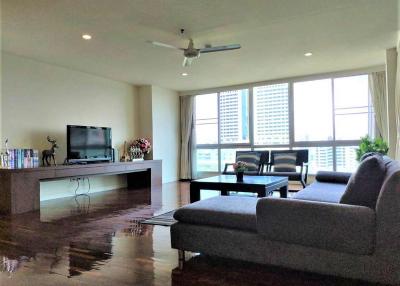 For Rent Bangkok Condo Sathorn Gallery Residences Pun BTS Surasak Bang Rak