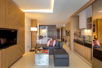 PAT5949: Beachfront Residence with direct Patong Beach access and only 50 m from Bangla Road