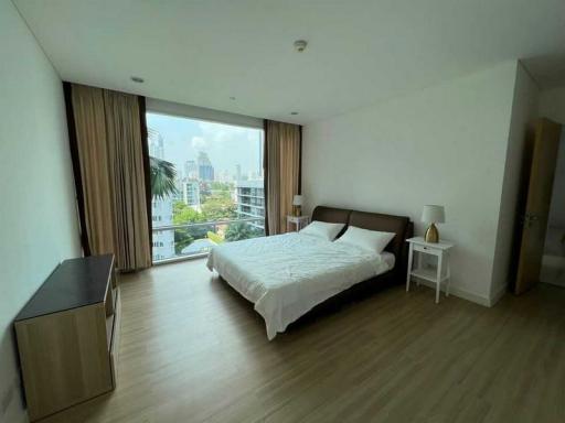 For Rent Bangkok Condo Fullerton Sukhumvit 59 BTS Ekkamai Watthana