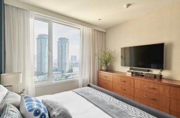 For Sale and Rent Bangkok Condo The Empire Place Sathorn BTS Chong Nonsi Sathorn
