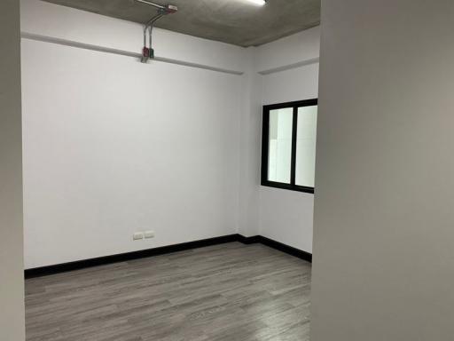 For Rent Bangkok Office Thonglor BTS Thong Lo Watthana