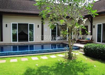 BAN5876: Charming 4 Bedroom Villa in a village in Bang Tao