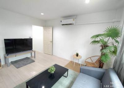 For Rent Bangkok Home Office Phaholyothin BTS Ari Phaya Thai