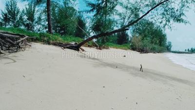 PHA5855: Beachfront Plot in Pangna