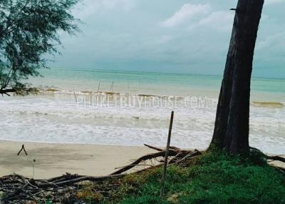 PHA5855: Beachfront Plot in Pangna