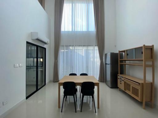 For Rent Bangkok Town House Nirvana Define Srinakarin-Rama 9 Srinakarin - Romklao Saphan Sung