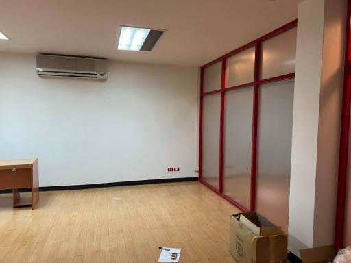 For Rent Bangkok Office Sukhumvit BTS Phra Khanong Watthana