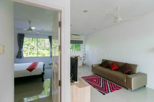 CHA5811: Luxury Eight Bedroom Villa in Chalong