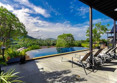 CHA5811: Luxury Eight Bedroom Villa in Chalong