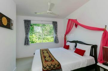 CHA5811: Luxury Eight Bedroom Villa in Chalong