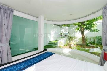 CHA5811: Luxury Eight Bedroom Villa in Chalong