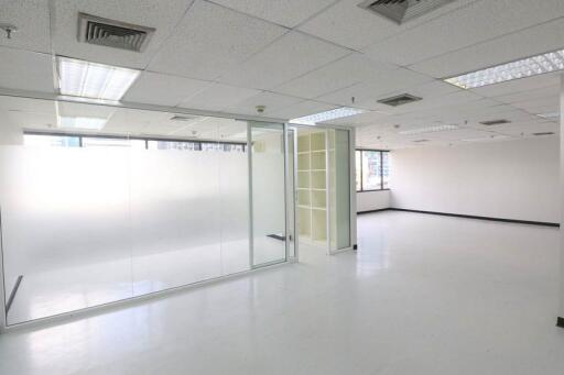 For Rent Bangkok Office Silom BTS Sala Daeng Sathorn