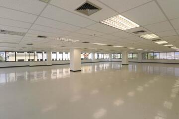 For Rent Bangkok Office Silom BTS Sala Daeng Sathorn