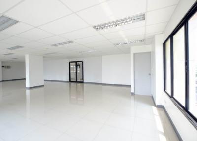 For Rent Bangkok Office Vibhavadi Rangsit BTS Chatuchak Park Chatuchak