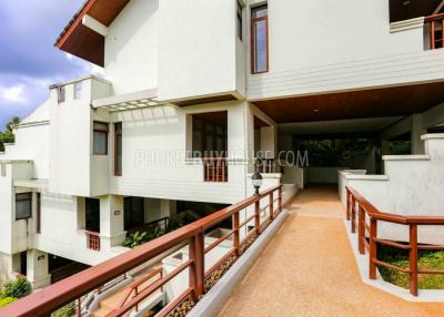 MAI5809: Magnificent Three Bedroom Apartment in Mai Khao