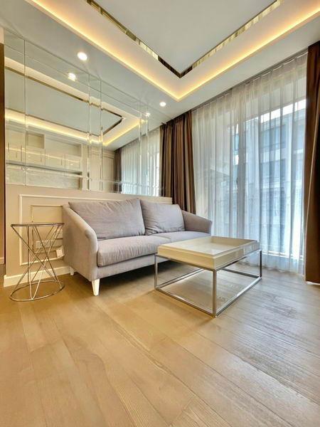 For Sale Bangkok Condo Amaranta Residence Ratchadaphisek MRT Huai Khwang Huai Khwang