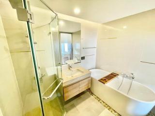 For Sale Bangkok Condo Amaranta Residence Ratchadaphisek MRT Huai Khwang Huai Khwang