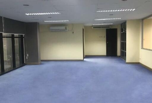 For Rent Bangkok Office Narathiwas BTS Chong Nonsi Sathorn