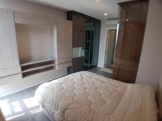 For Sale Bangkok Condo The Room Sukhumvit 69 BTS Phra Khanong Watthana