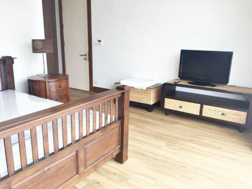 For Rent Bangkok Condo Nusasiri Grand Condo Sukhumvit 42 BTS Ekkamai Khlong Toei