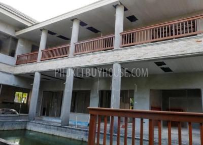 RAW5716: Elegant 4 Bedroom Pool Villa in Rawai