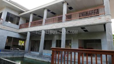 RAW5714: Luxury 6-Bedroom Villa in Peaceful Area, Rawai