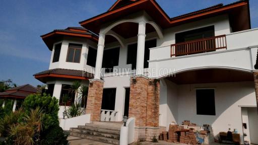 RAW5714: Luxury 6-Bedroom Villa in Peaceful Area, Rawai