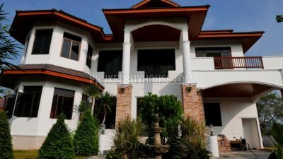 RAW5714: Luxury 6-Bedroom Villa in Peaceful Area, Rawai