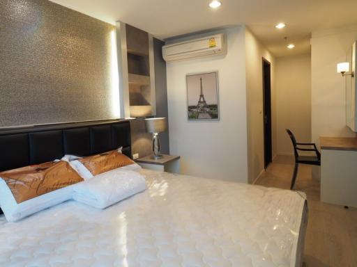 For Rent Bangkok Condo Rhythm Sathorn-Narathiwas Narathiwas BTS Chong Nonsi Sathorn