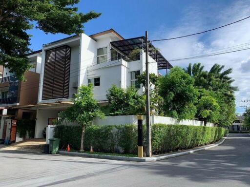 For Sale Bangkok Single House The Ava Residence Sukhumvit 77 Sukhumvit 77 Suan Luang