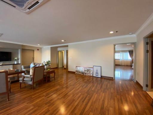 For Rent Bangkok Condo G.P. Grande Tower Sukhumvit 23 BTS Asok MRT Sukhumvit Watthana