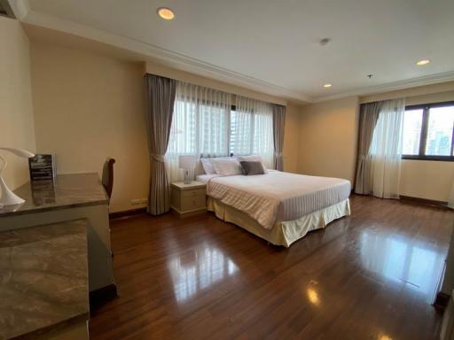 For Rent Bangkok Condo G.P. Grande Tower Sukhumvit 23 BTS Asok MRT Sukhumvit Watthana