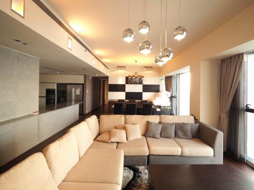 For Rent Bangkok Condo The Met South Sathorn BTS Chong Nonsi Sathorn