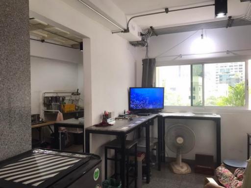 For Rent Bangkok Office Phahon Yothin BTS Ari Phaya Thai